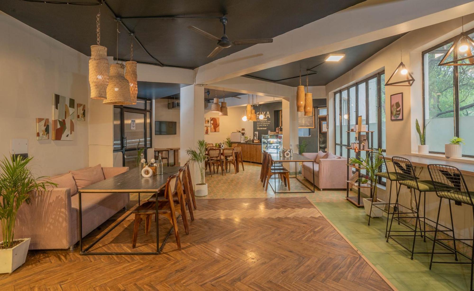 Minimalist One Hauz Khas Village New Delhi Exterior photo