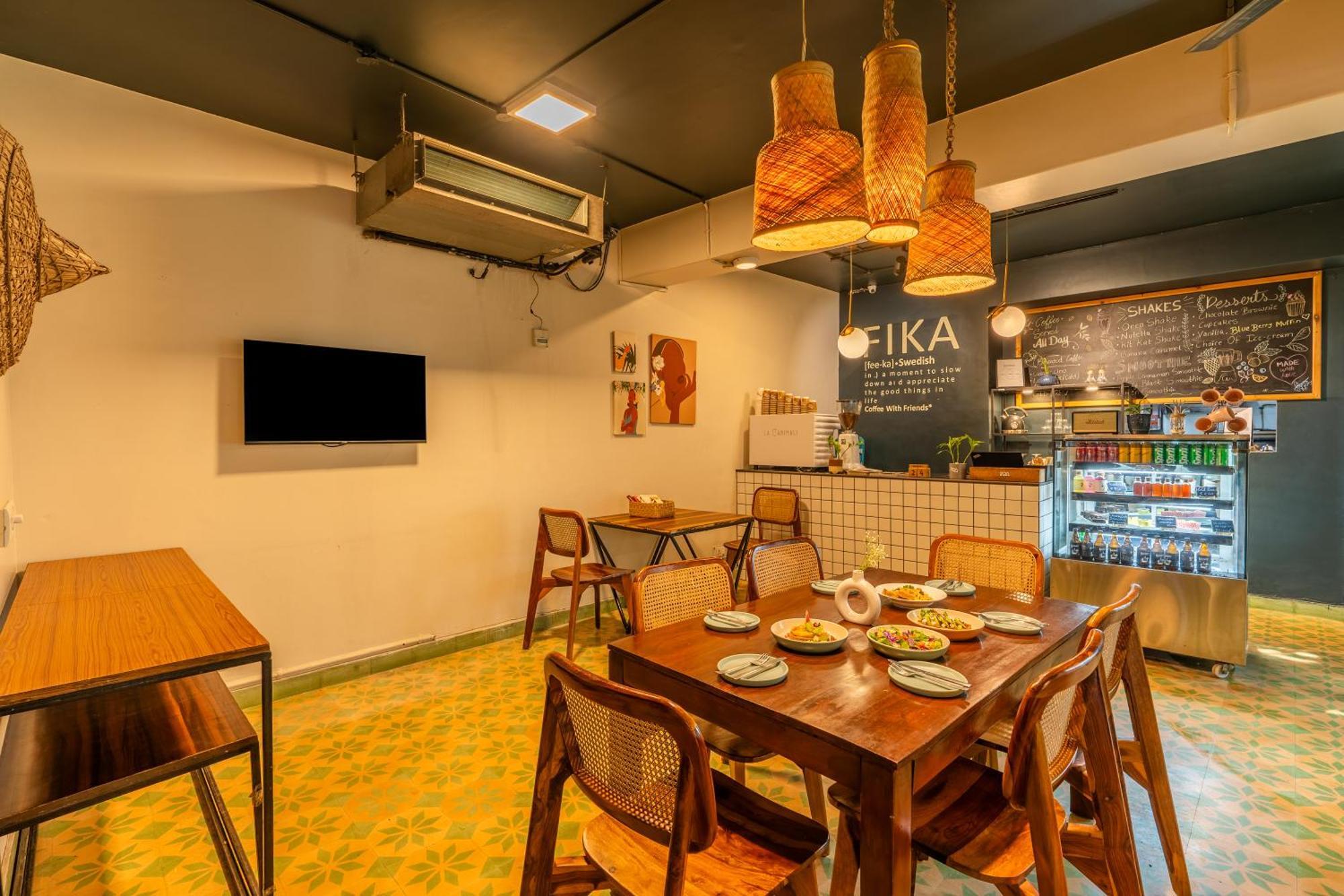 Minimalist One Hauz Khas Village New Delhi Exterior photo