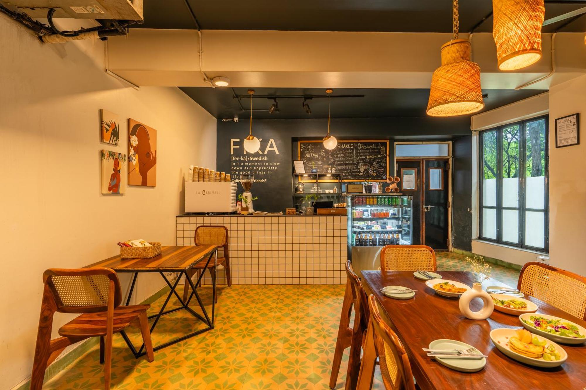 Minimalist One Hauz Khas Village New Delhi Exterior photo